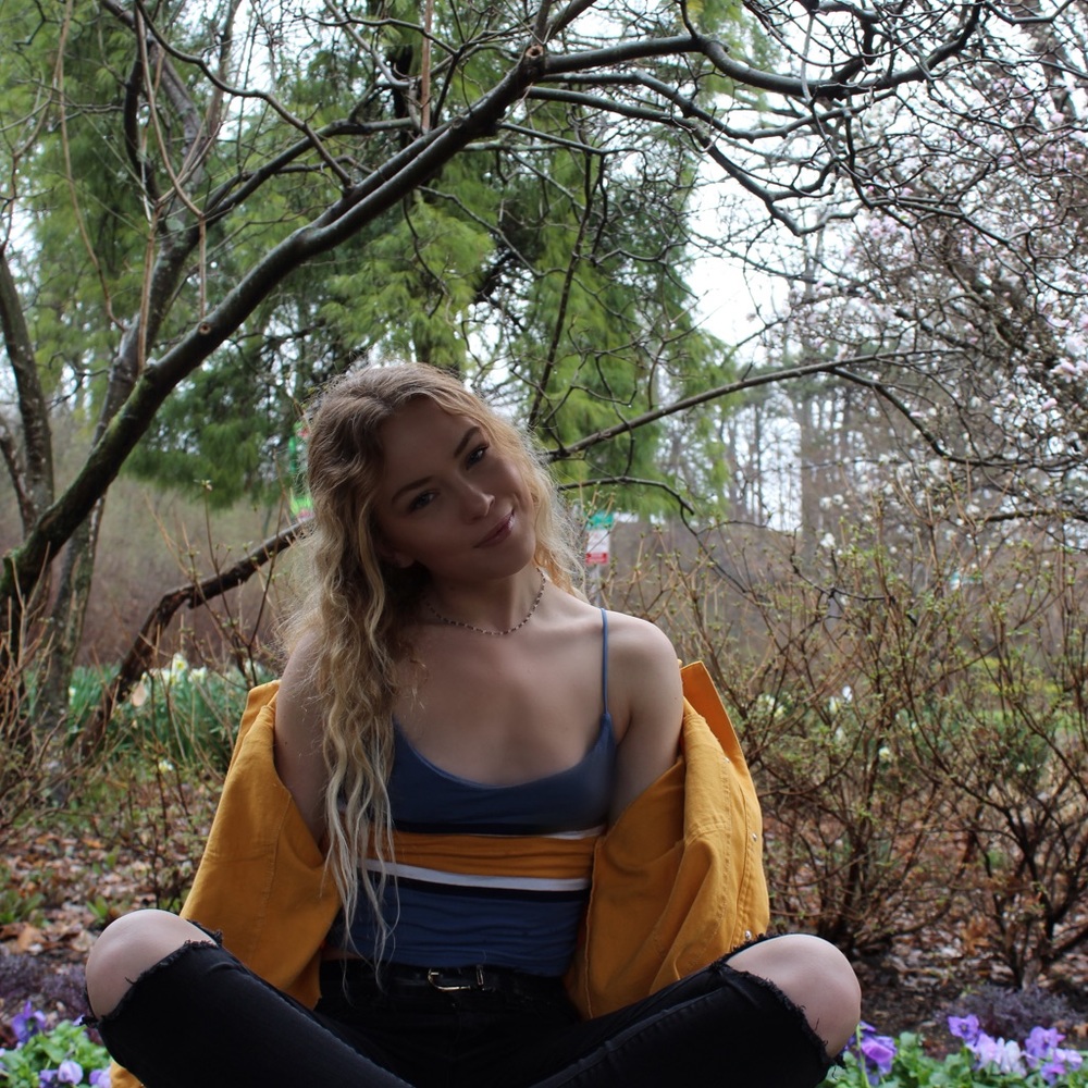 Meet your Posher, Kayla